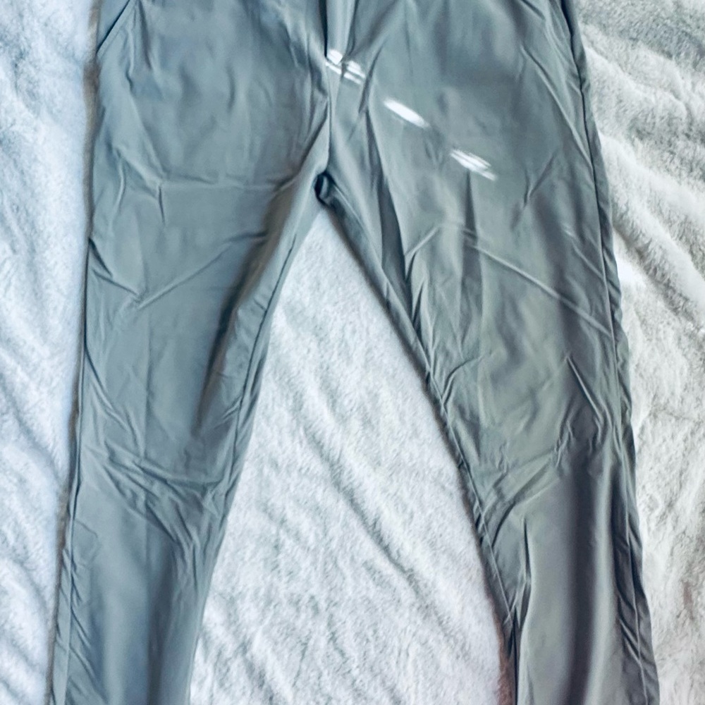 Kenneth Cole Men’s Light Gray Joggers